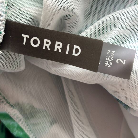 Torrid Wireless Ruffle Sleeve Bikini Top Green Susie Tropical Size 2 18-20 G283 - Picture 7 of 9